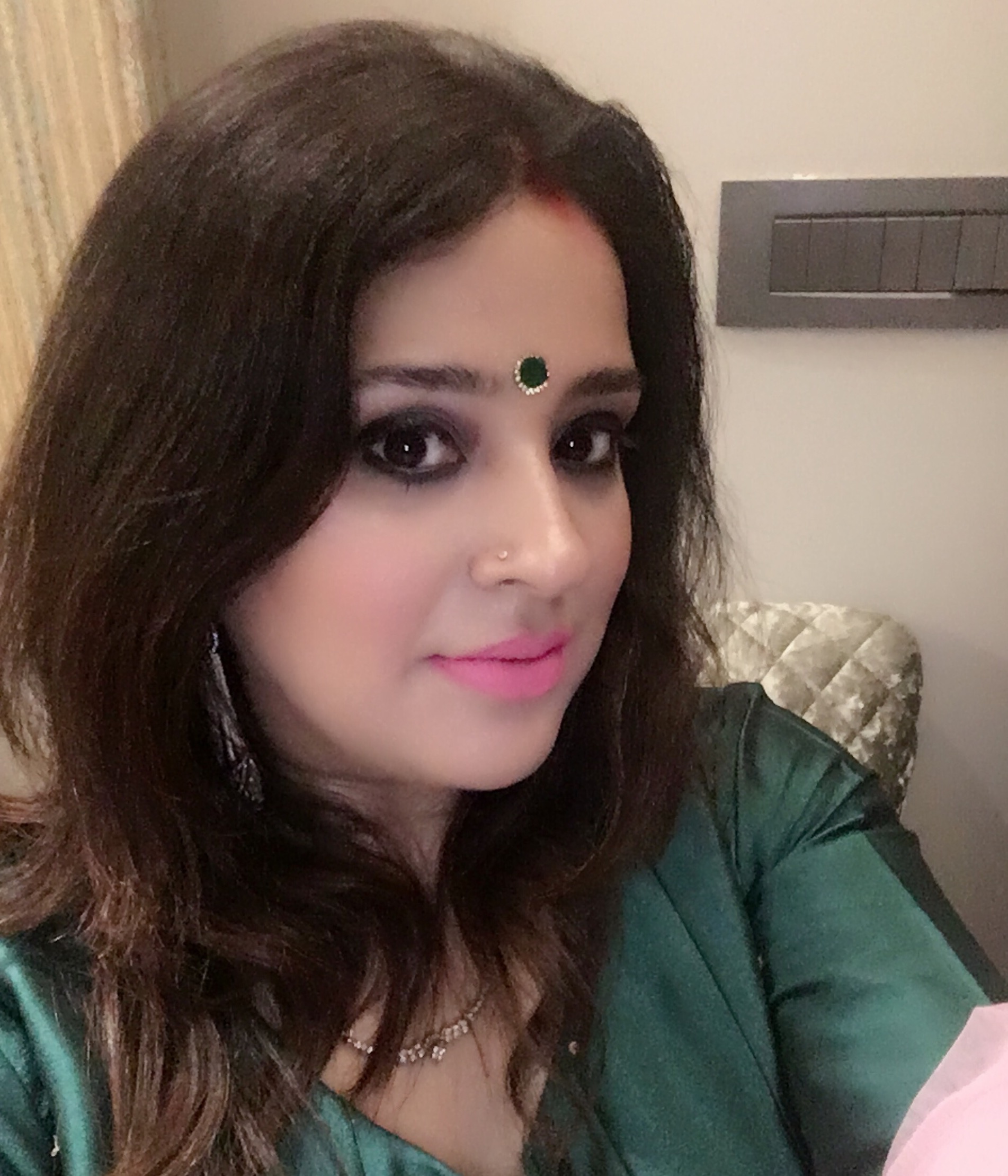 mansi-makeovers-makeup-artist-delhi-ncr