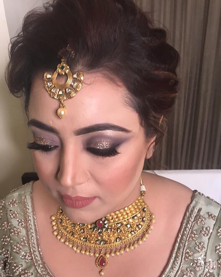 abhilasha-sadana-makeup-artist-delhi-ncr