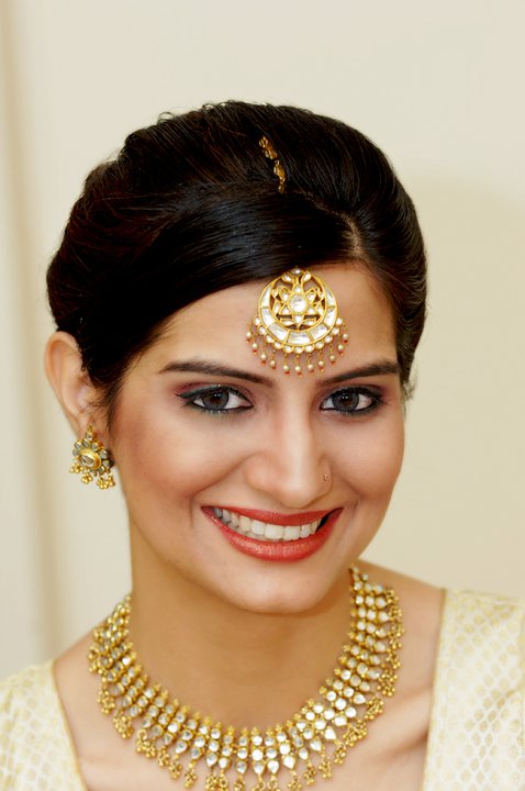 urvashi-makeup-artist-delhi-ncr