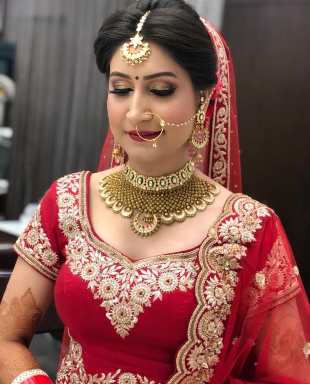 Pooja Ohri Makeup Artist Services, Review and Info - Olready