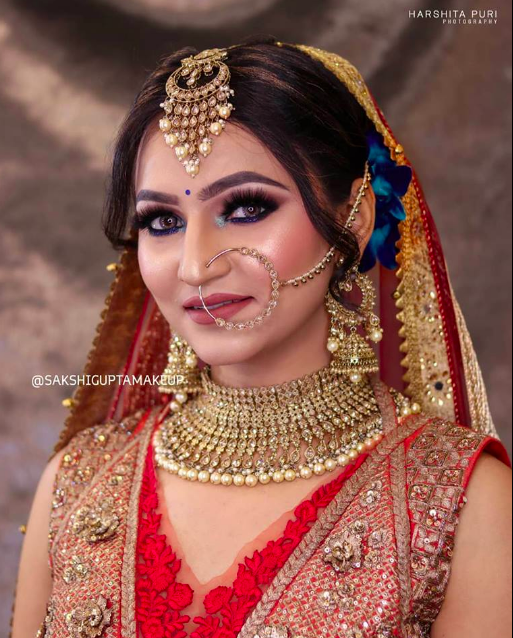 sakshi-gupta-makeup-studio-academy-makeup-artist-ludhiana