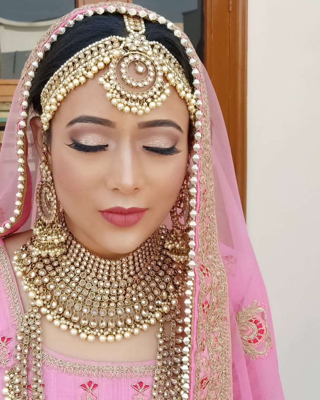 Shubh Sidhu Makeup Artist Services, Review and Info - Olready