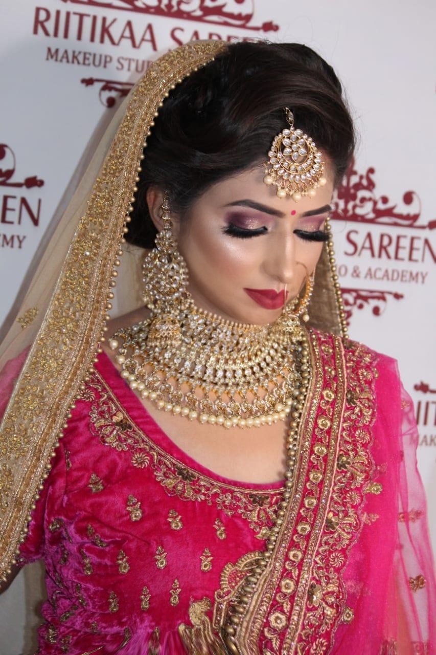 rs-makeovers-makeup-artist-amritsar