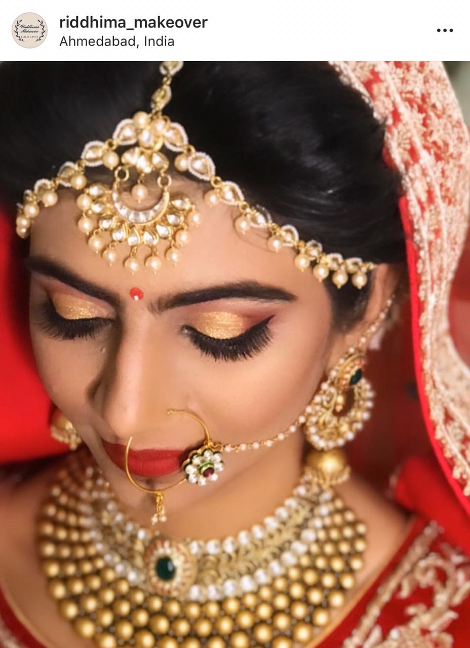 riddhima-master-makeup-artist-ahmedabad