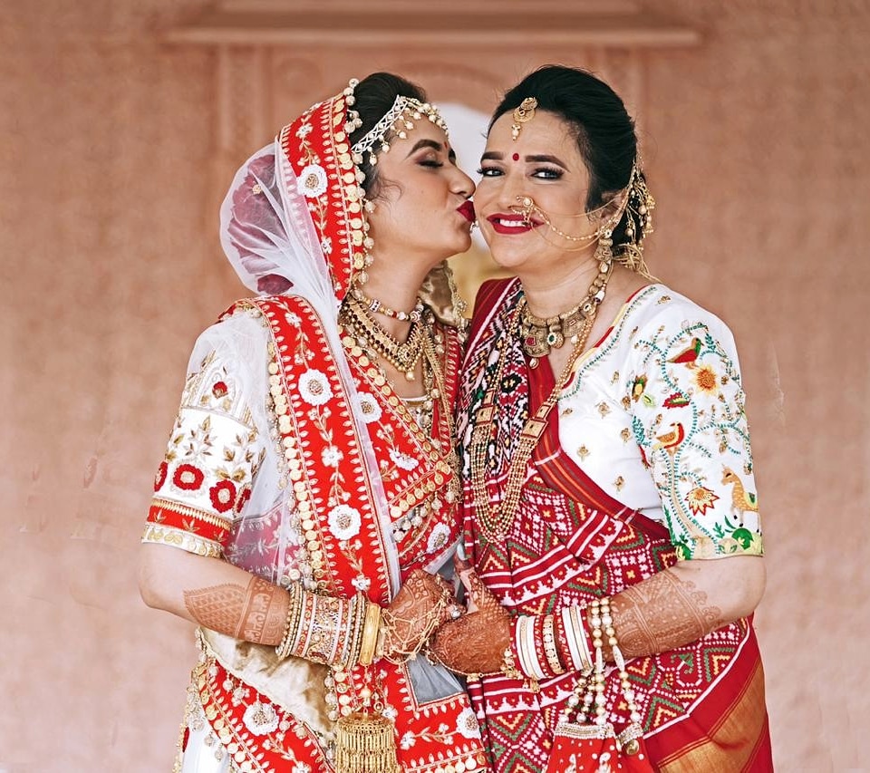 aditi-barbhaya-makeup-artist-ahmedabad