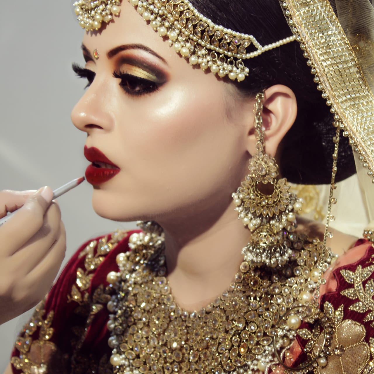Dasha Makeup Artist Services, Review and Info - Olready