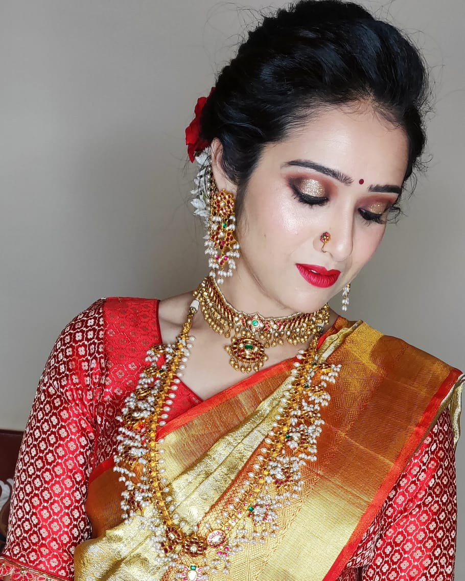 jyoti-bhatia-makeup-artist-agra