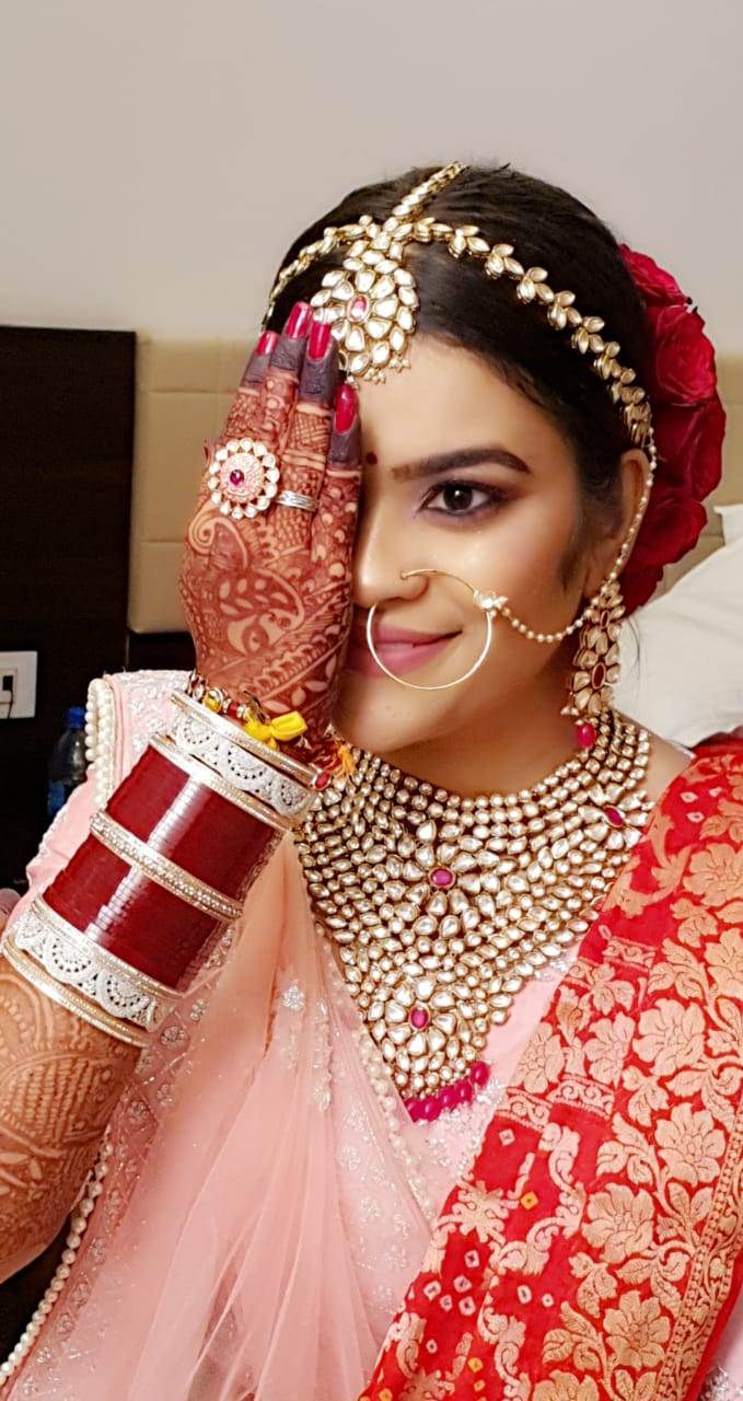 679px x 1280px - Pooja Saini Makeup Artist Services, Review and Info - Olready