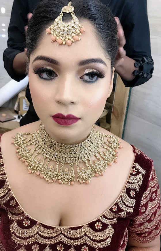 khushboo-gambhir-makeup-artist-delhi-ncr