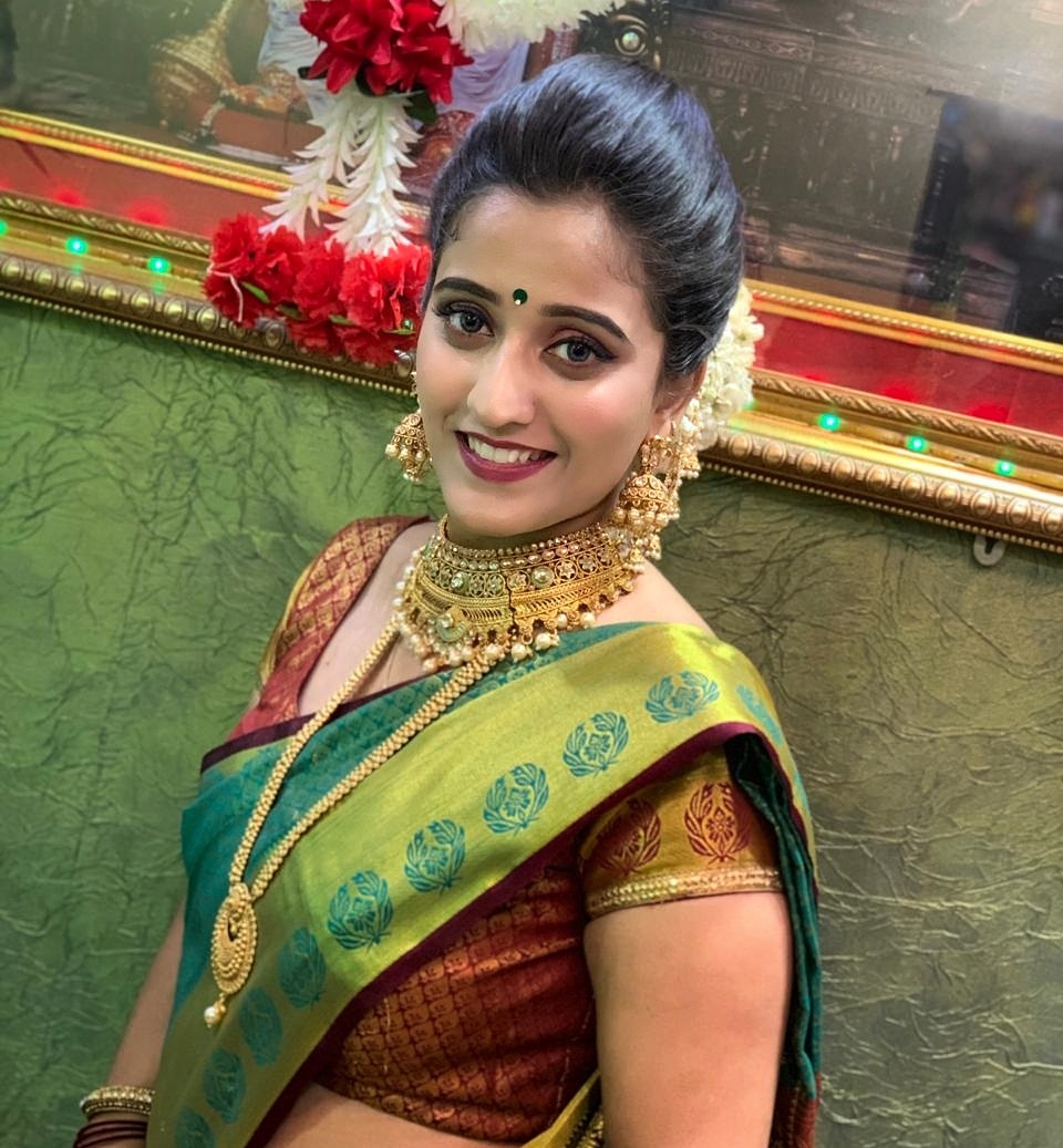 chaitali-khetre-makeup-artist-mumbai