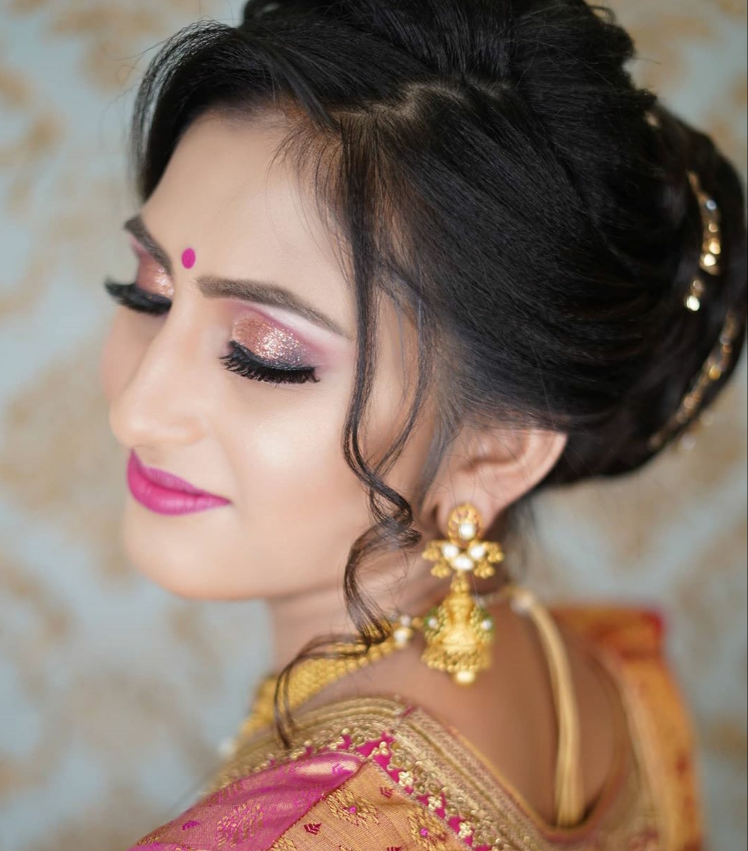 poonam-mayuri-makeup-artist-bhopal