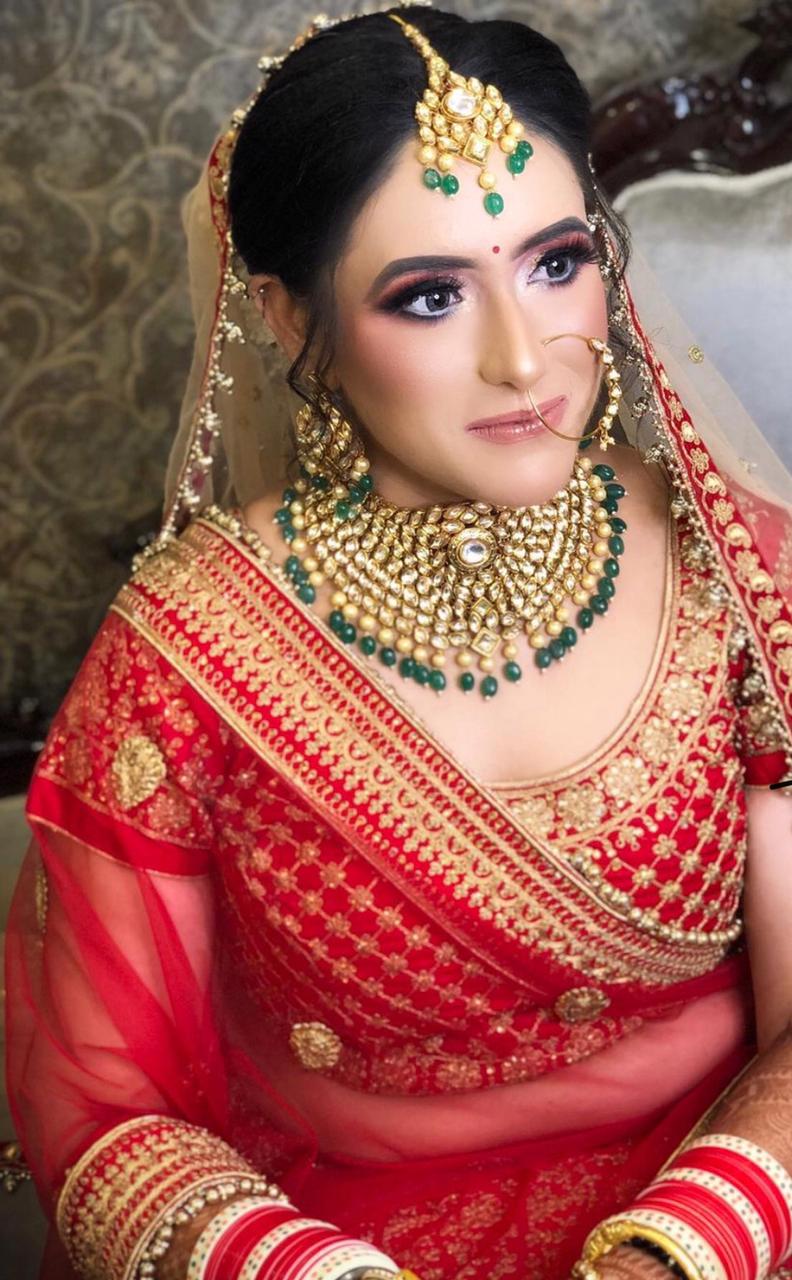 pari-sharma-makeup-artist-delhi-ncr
