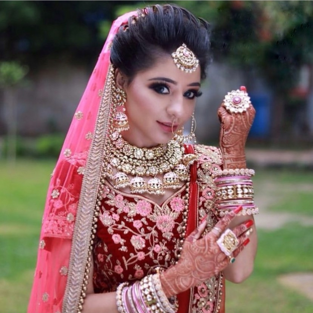 harshita-mahajan-makeup-artist-punjab