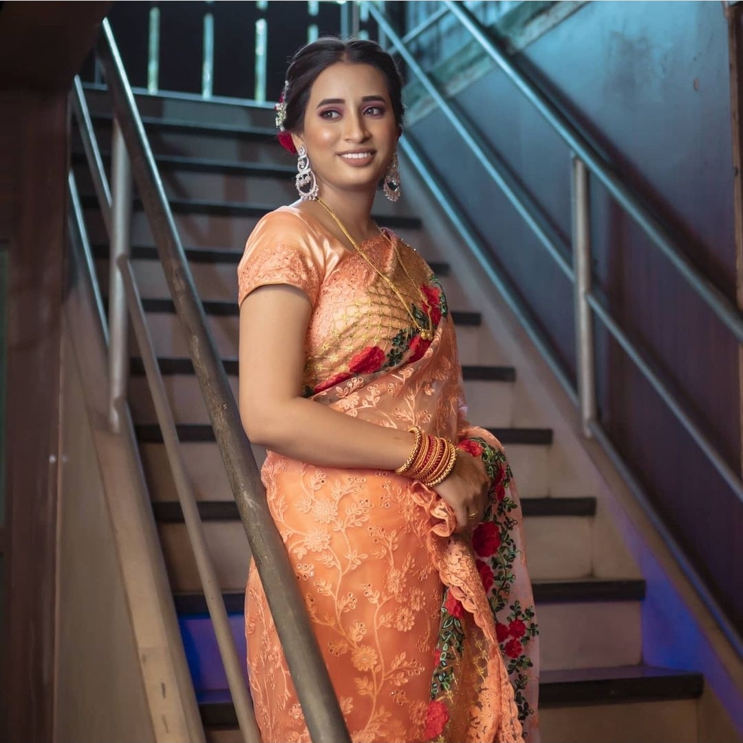 rajul-marand-makeup-artist-mumbai