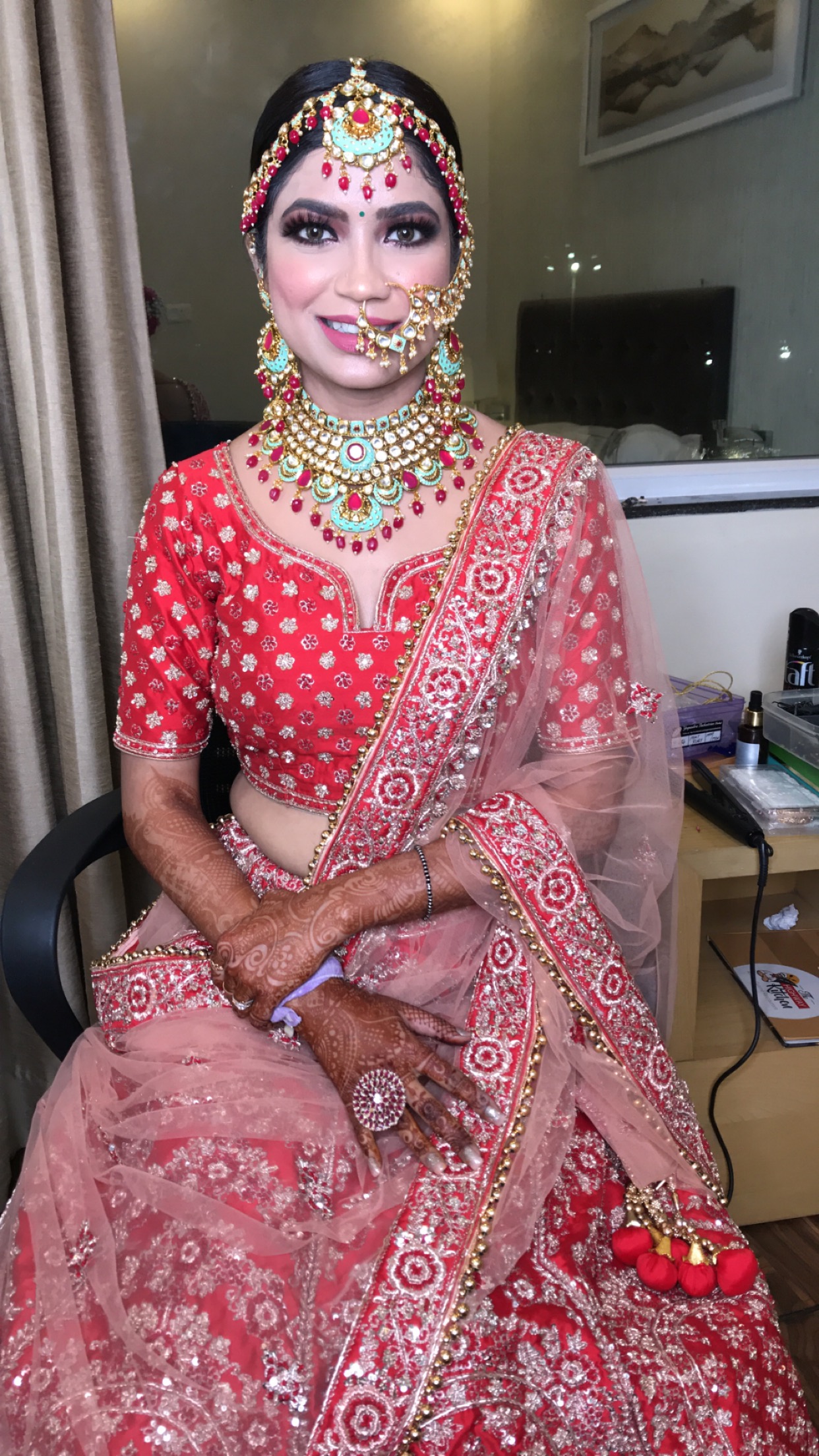sapna-thakur-sharma-makeup-artist-delhi-ncr