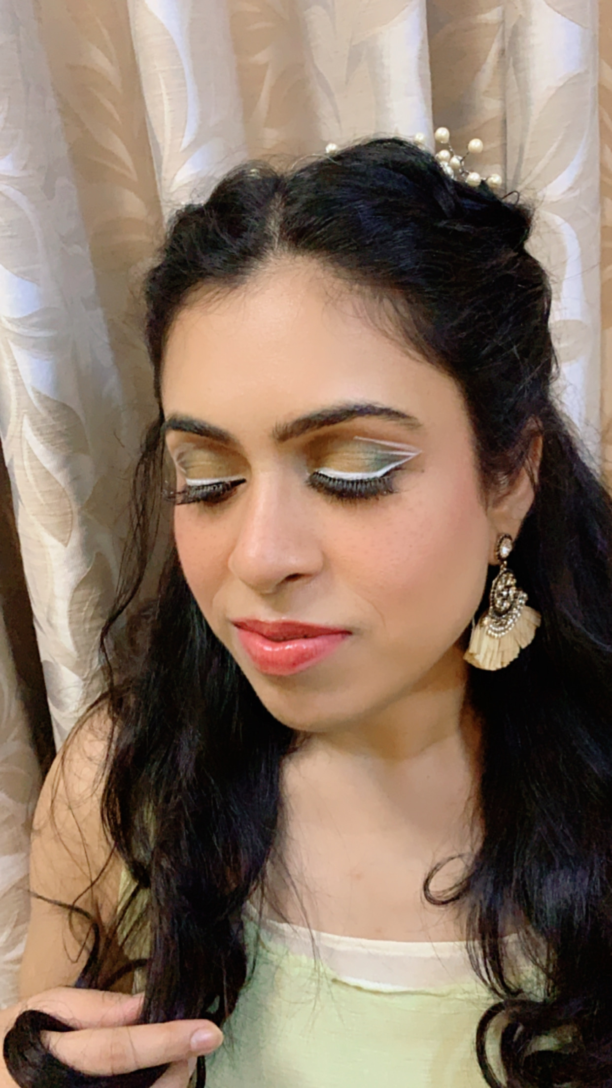 nidha-worlikar-makeup-artist-mumbai