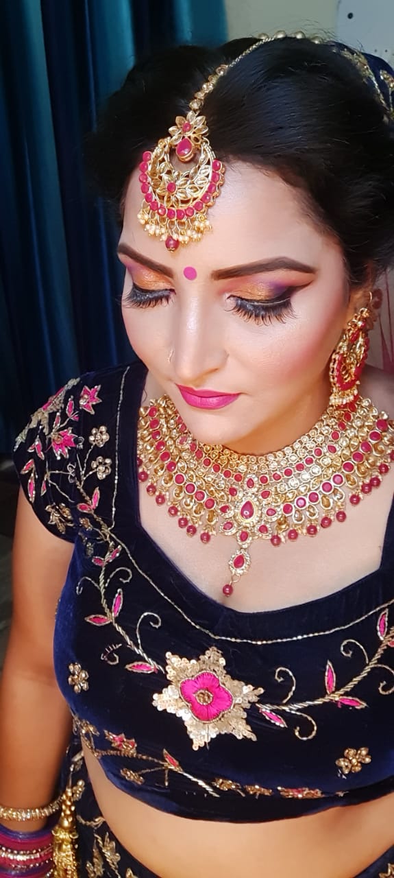 ishika-makeup-artist-delhi-ncr