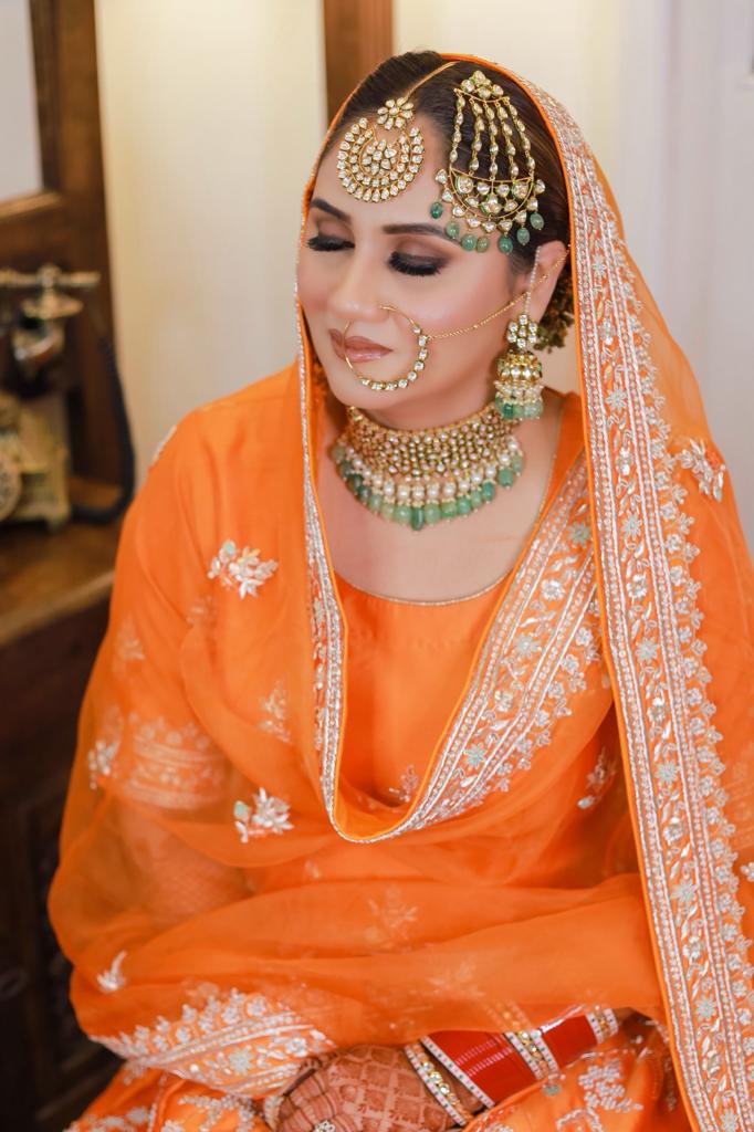 kamna-sharma-makeup-artist-amritsar-olready