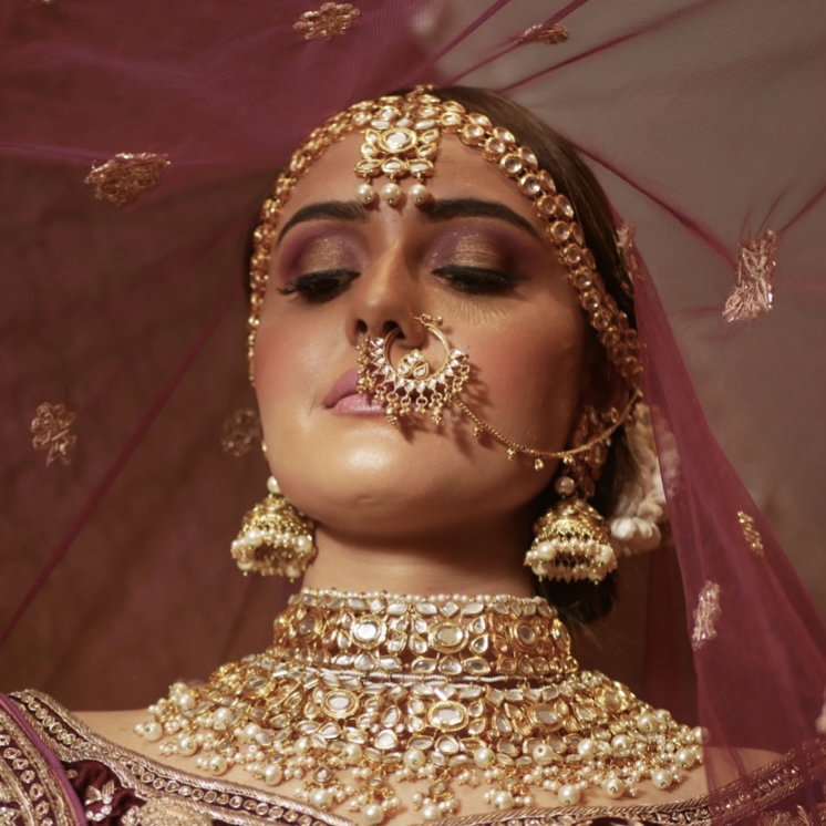 sadhanas-makeup-artistry-makeup-artist-delhi-ncr