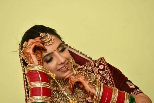 simran-arora-makeup-artist-delhi-ncr-olready