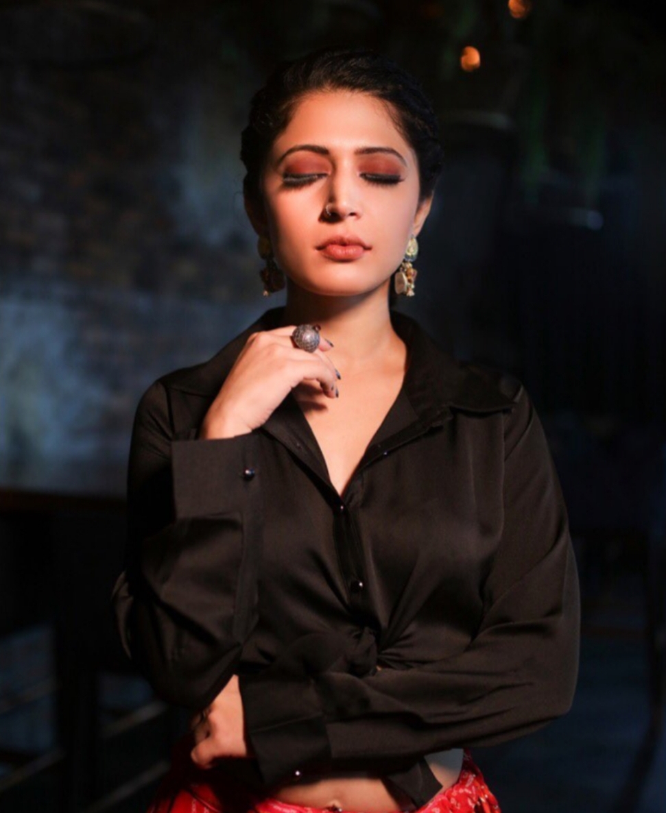 maitri-dodhia-makeup-artist-mumbai