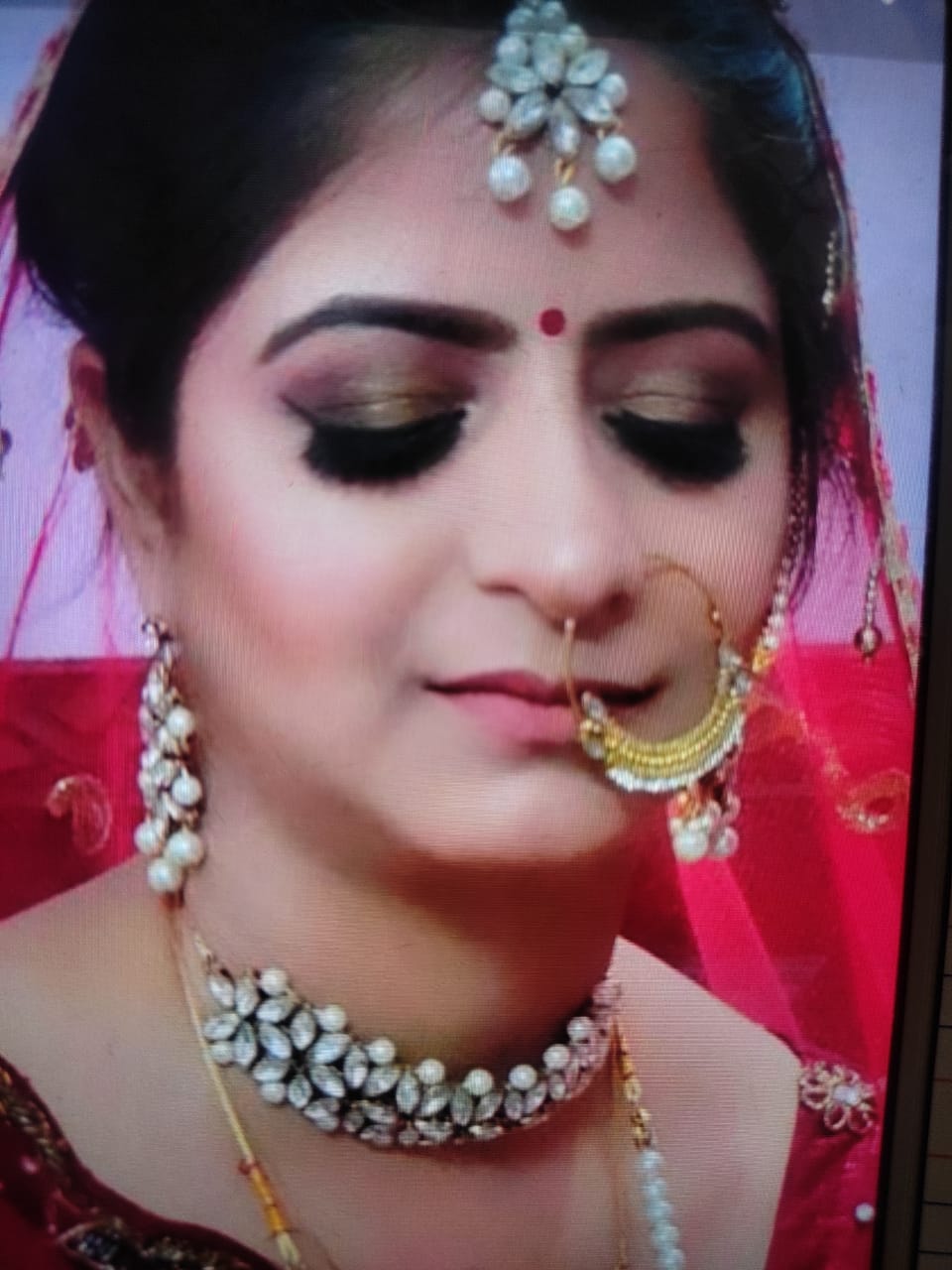 anita-sharma-makeup-artist-delhi-ncr