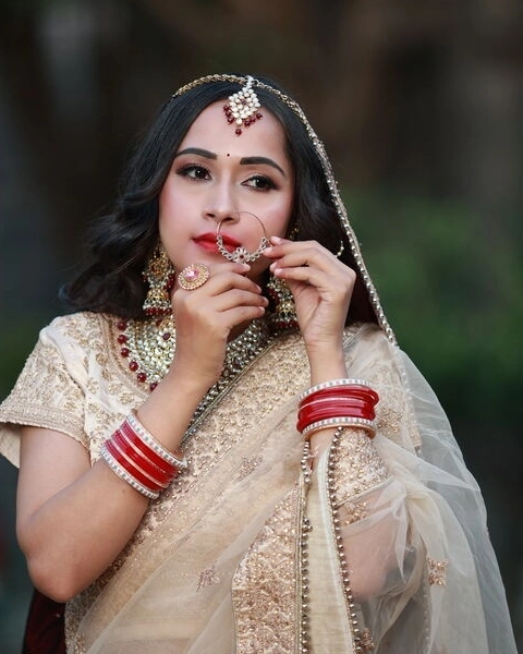 samriti-rana-makeup-artist-chandigarh