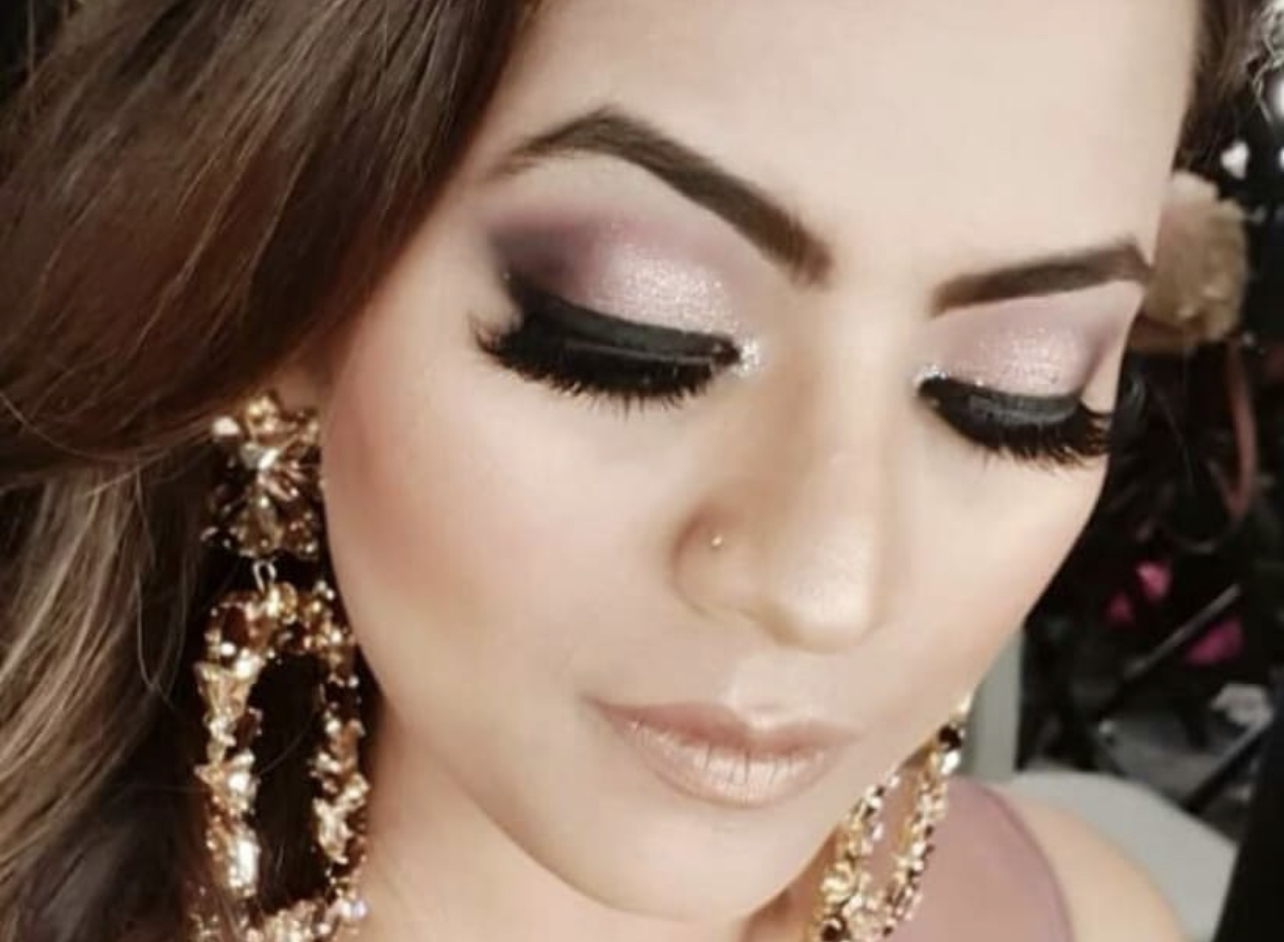 nina-singh-makeup-artist-delhi-ncr