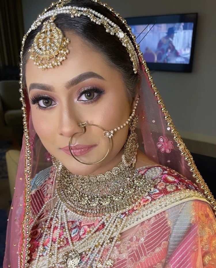 anjali-sharma-makeup-artist-delhi-ncr