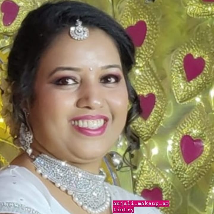 anjali-potdar-makeup-artist-pune