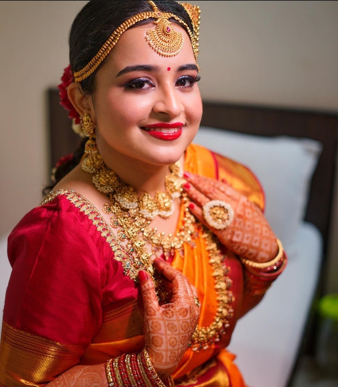 isha-kapoor-makeup-artist-delhi-ncr