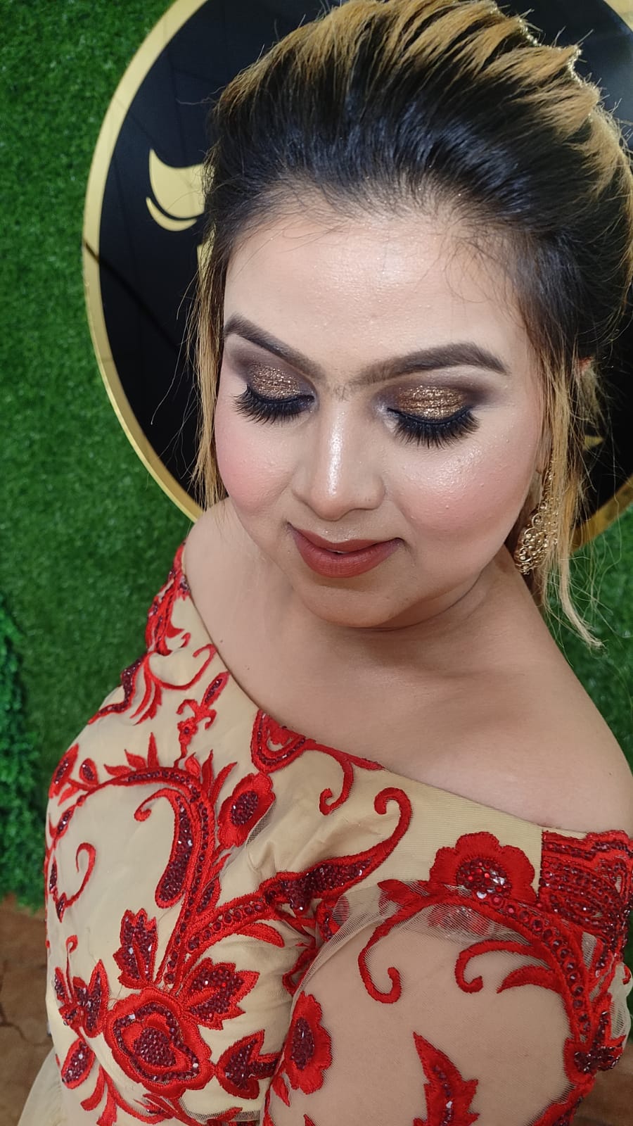 asha-sharma-makeup-artist-delhi-ncr