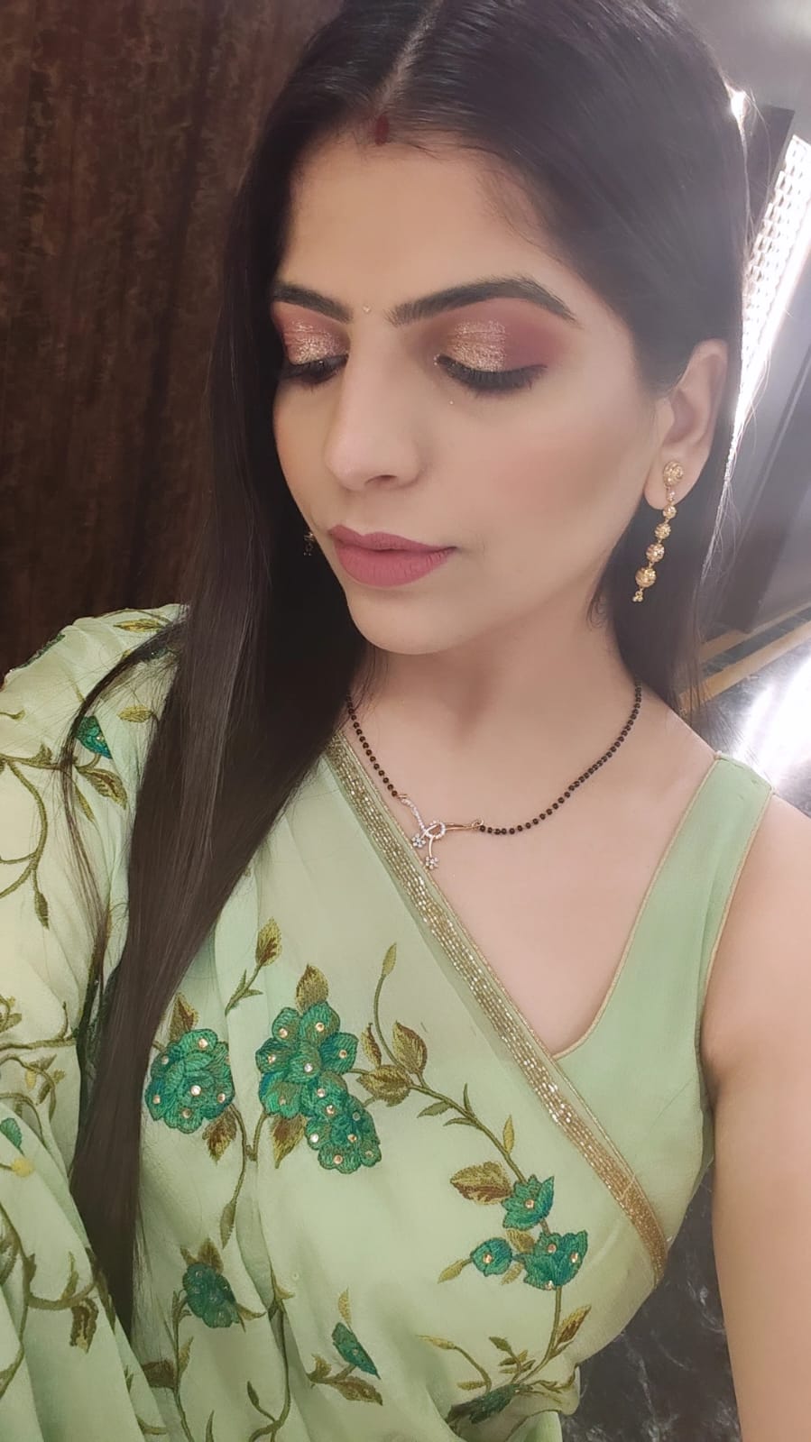 anshita-sharma-makeup-artist-delhi-ncr