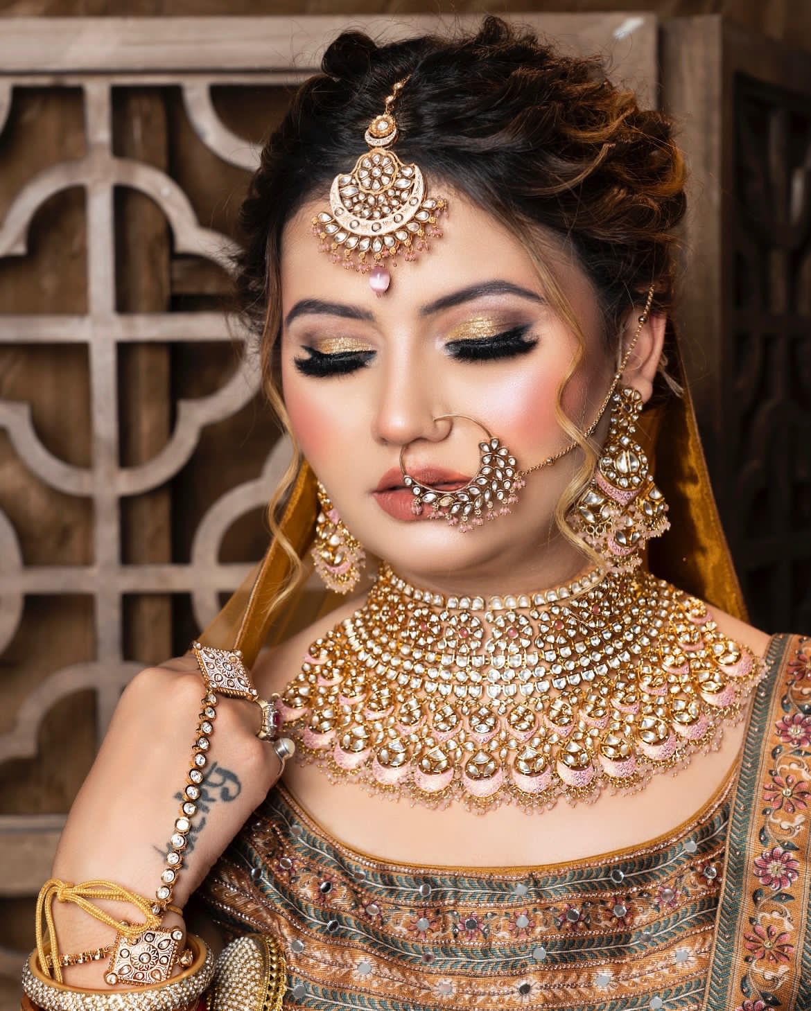simran-wadhwa-makeup-artist-delhi-ncr