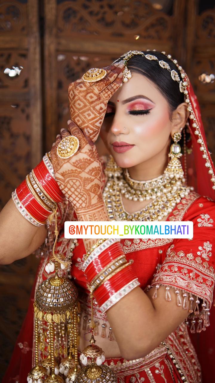 komal-bhati-makeup-artist-mumbai