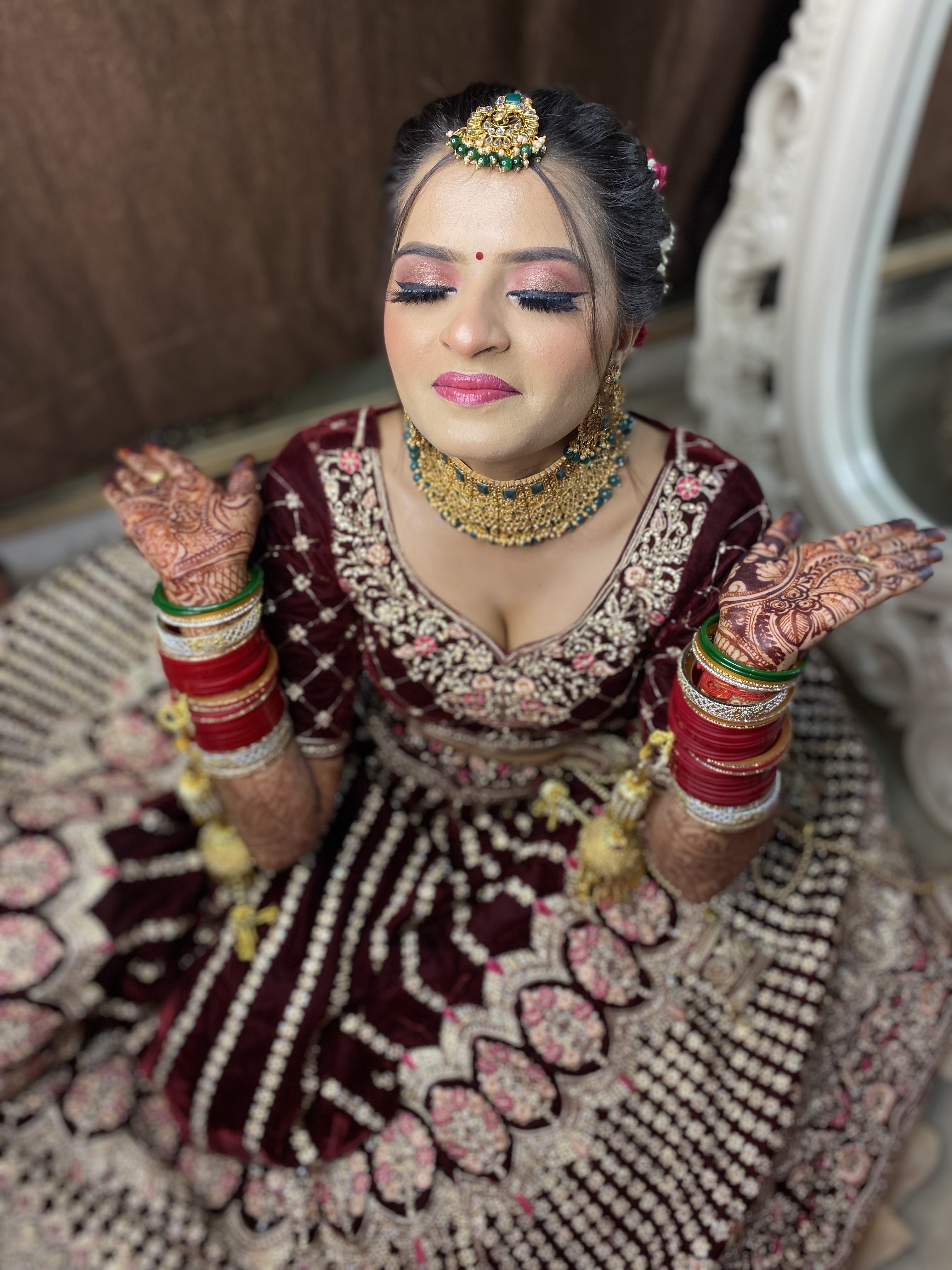 preena-madaan-makeup-artist-delhi-ncr