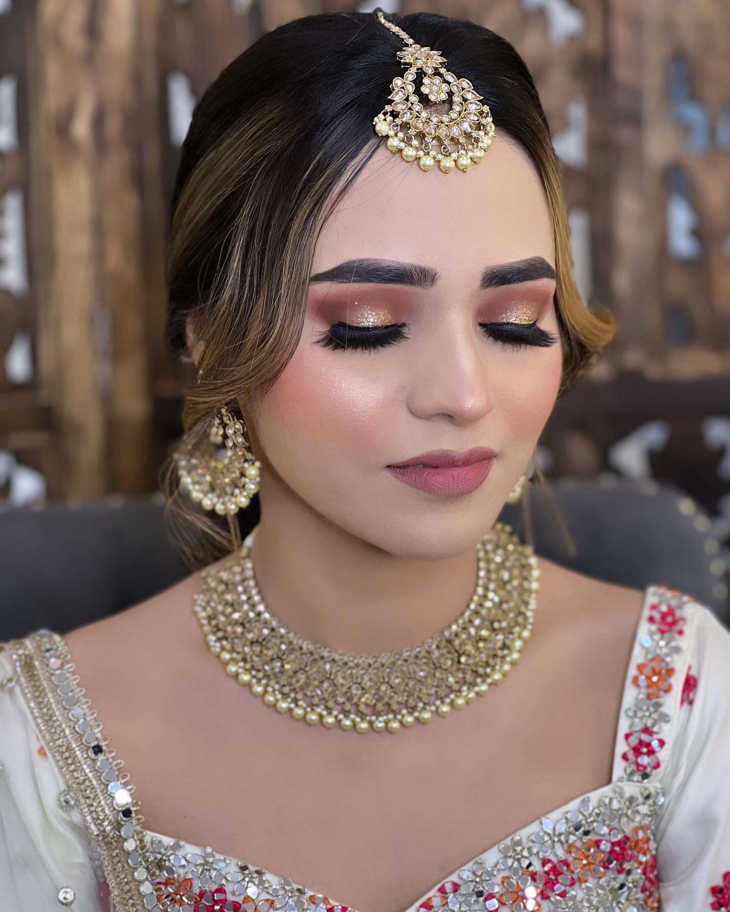 deepika-verma-makeup-artist-chandigarh