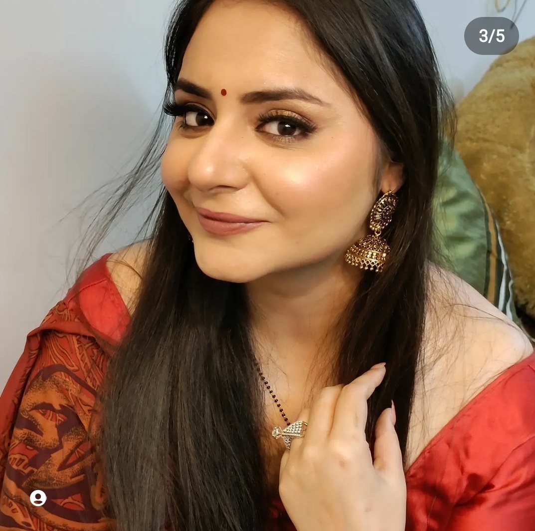 zoya-chhabra-makeup-artist-karnal
