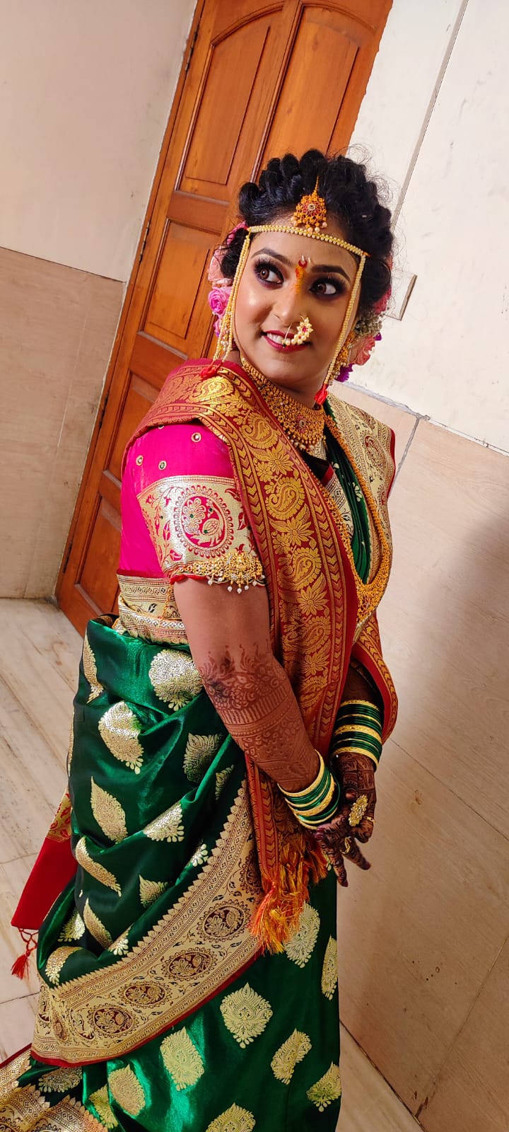 kalpana-painooli-makeup-artist-mumbai