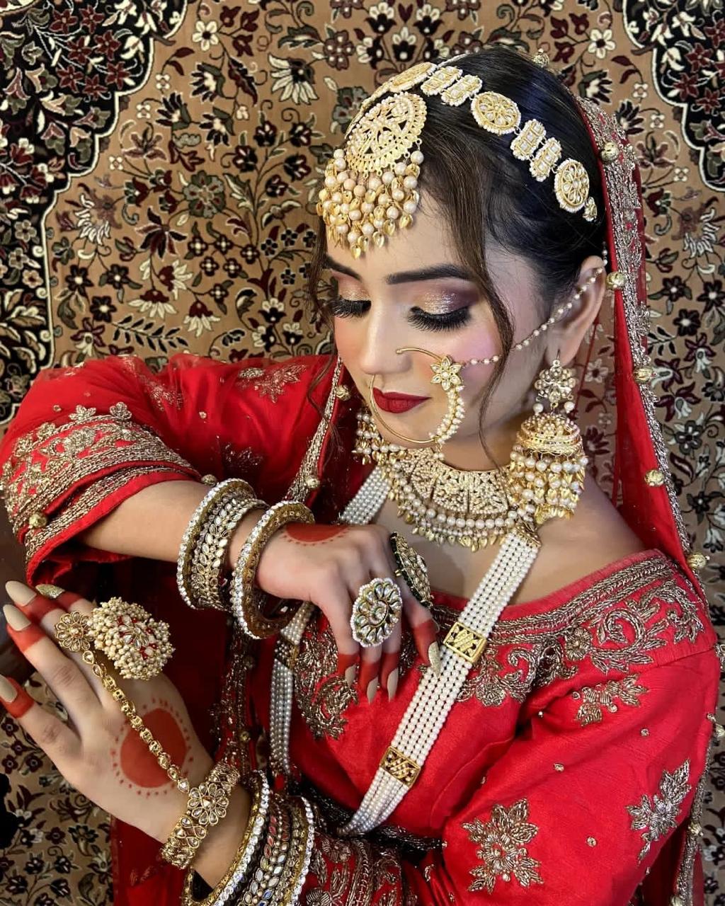 mehnaz-saifi-makeup-artist-delhi-ncr