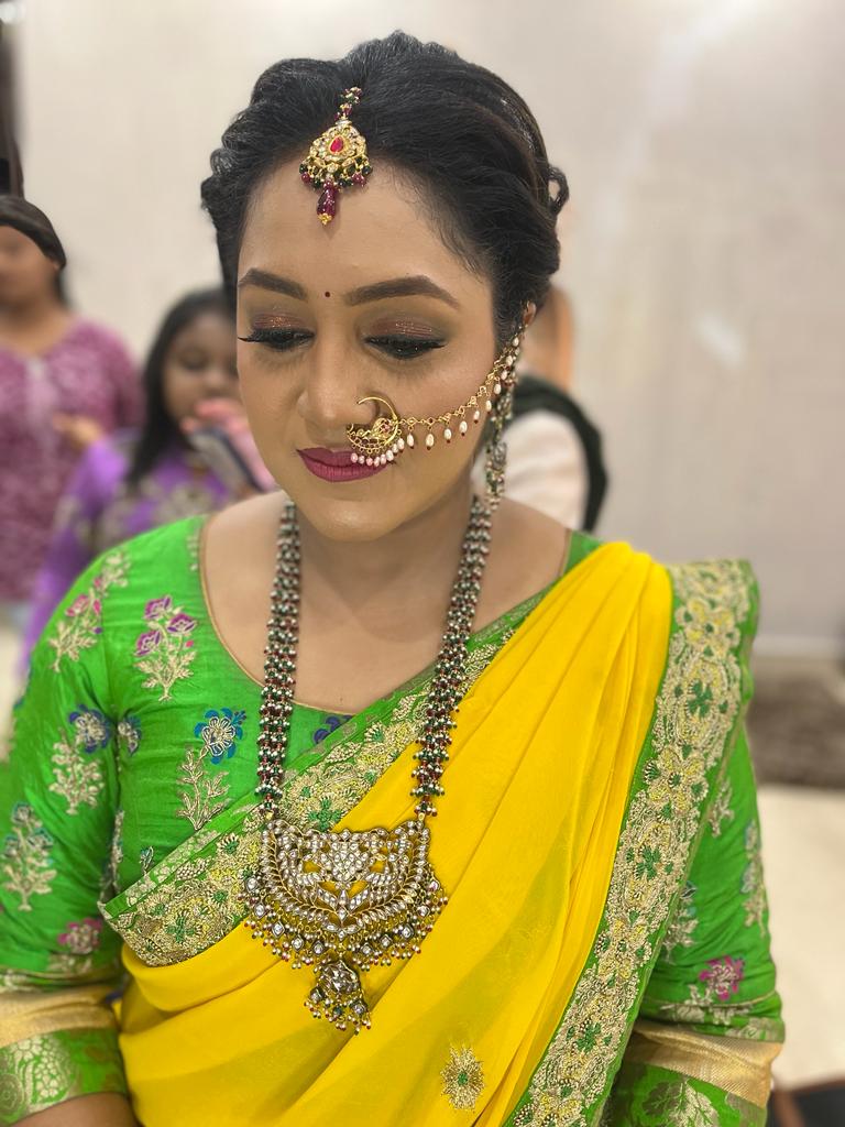priyanka-sharma-makeup-artist-delhi-ncr