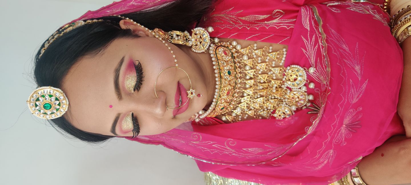 purva-jain-makeup-artist-gujarat