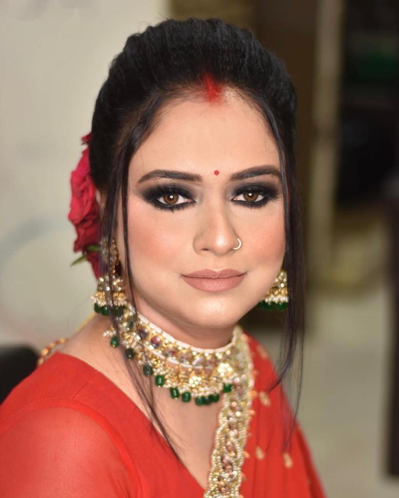 simran-taneja-makeup-artist-delhi-ncr