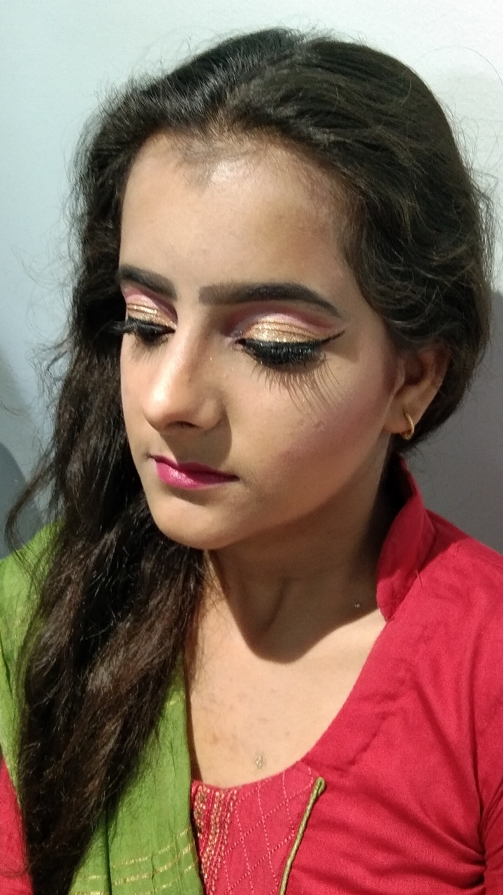 richa-poddar-makeup-artist-delhi-ncr