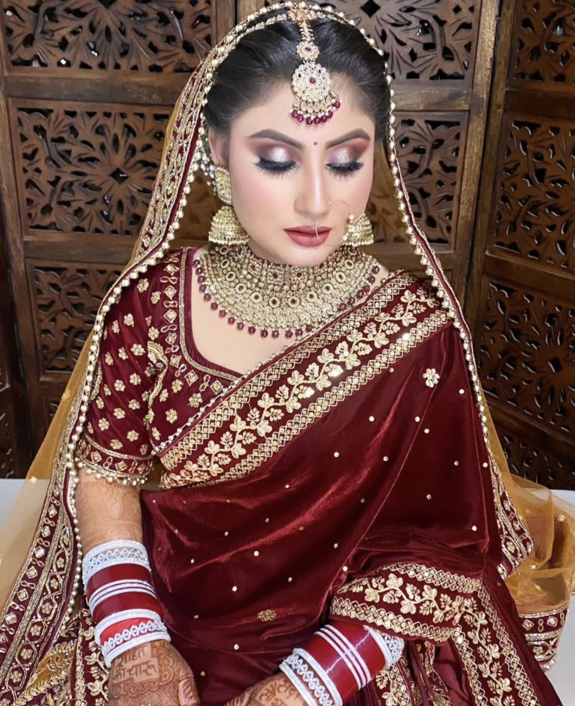 riya-arora-makeup-artist-delhi-ncr