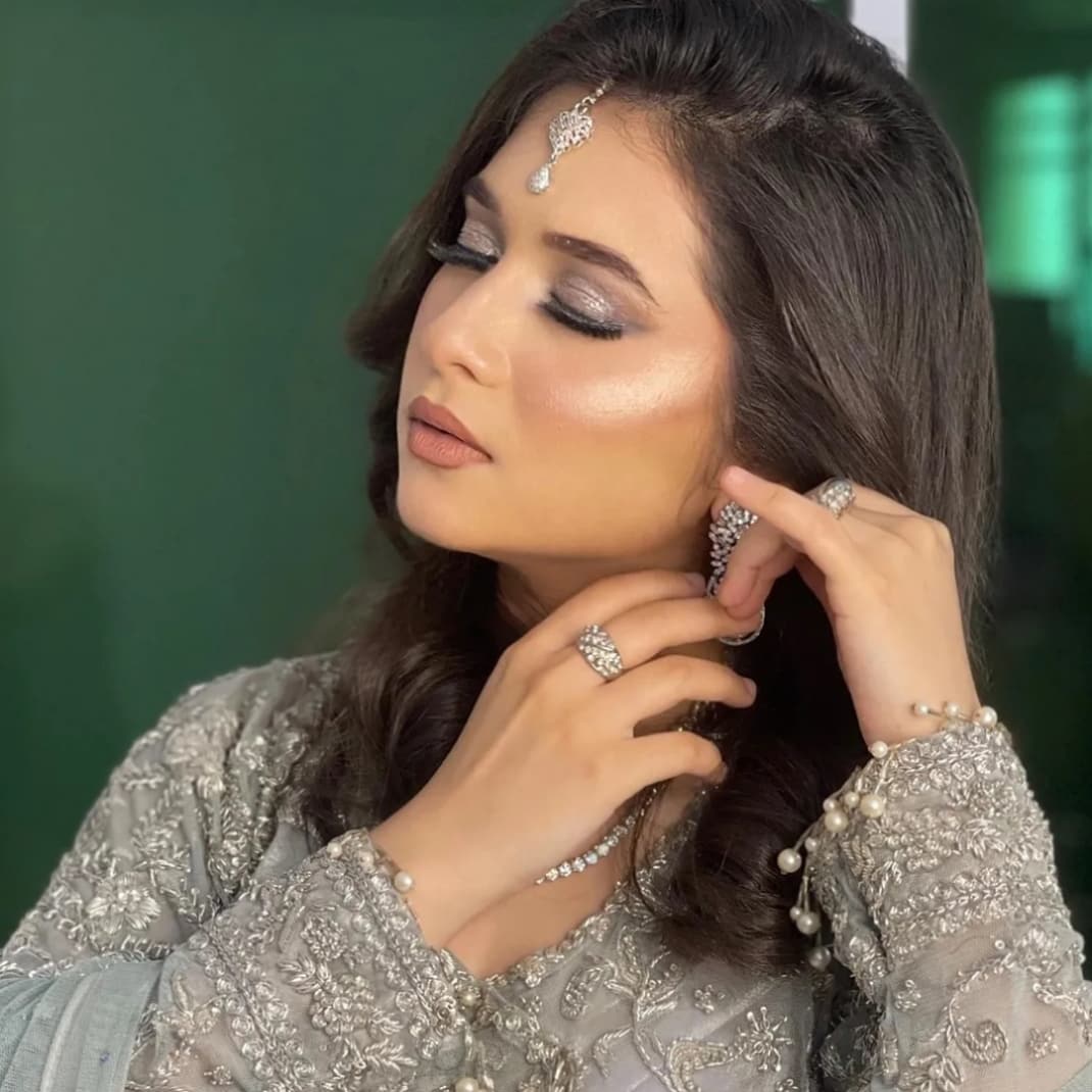 teena-malhotra-makeup-artist-delhi-ncr