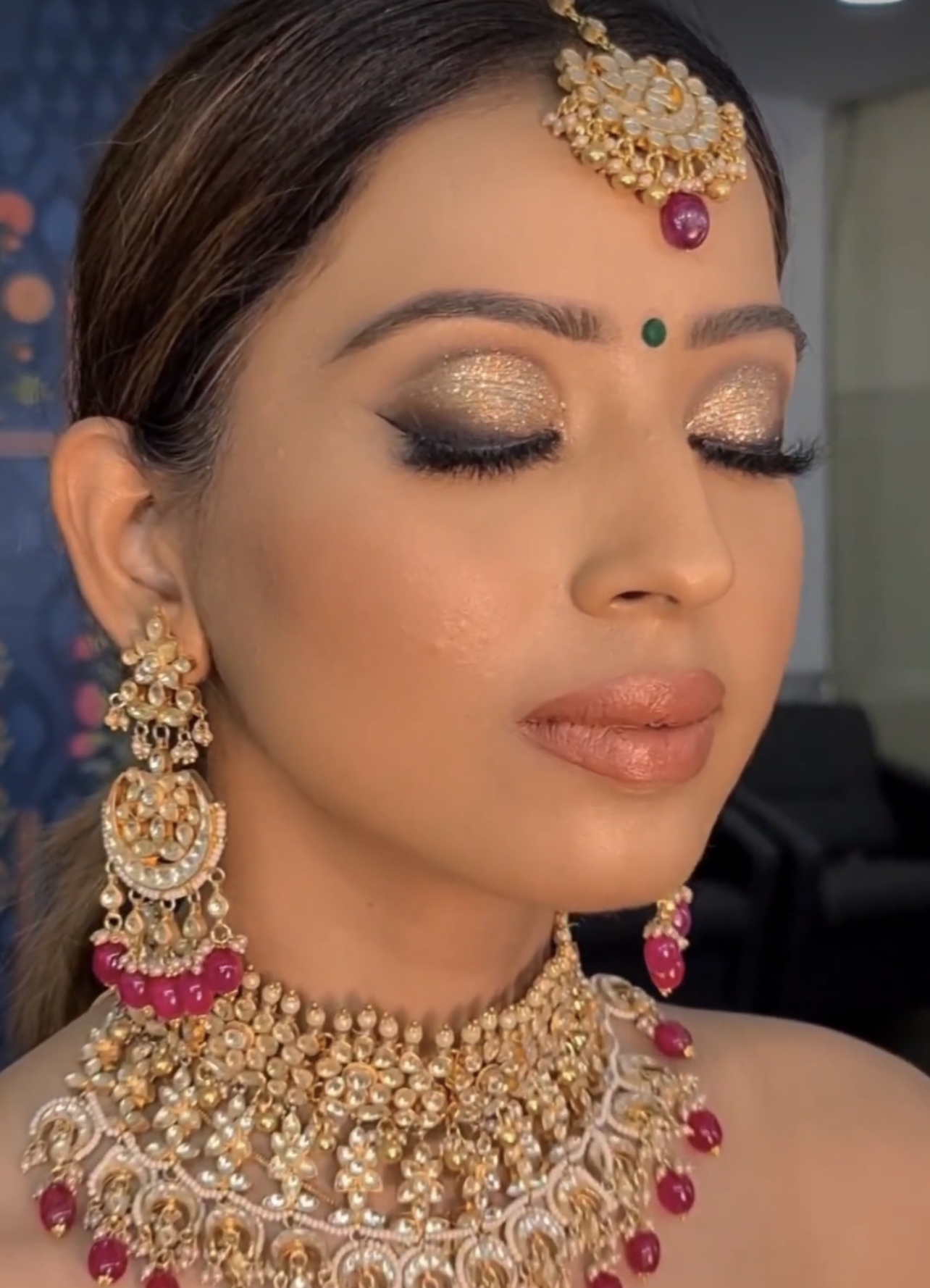 divya-shah-makeup-artist-mumbai