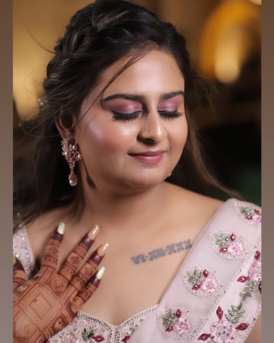 krishna-patel-makeup-artist-surat
