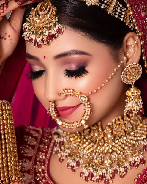 riddhi-mistry-makeup-artist-ahmedabad