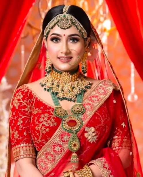 riddhi-mistry-makeup-artist-ahmedabad